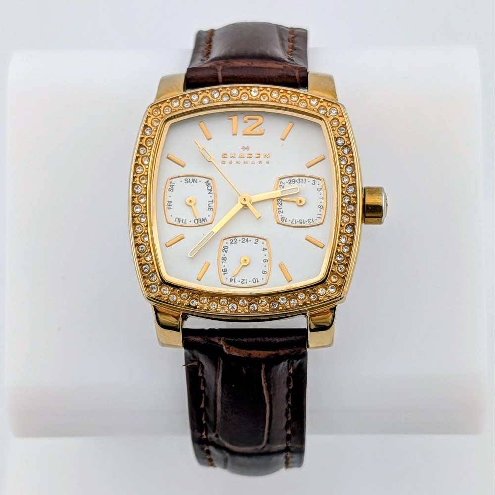 Y2K Skagen 558SGLD8A White MOP Dial Crystal Bezel Gold Tone Watch 30mm 7.5"